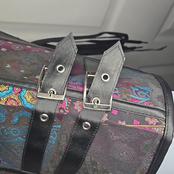 Multicolor Corset with Metal Clasps And Lace-up Back - Picture 5 of 7